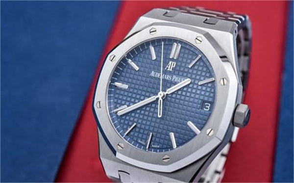 愛(ài)彼手表機(jī)芯生銹解決辦法集錦(有效保養(yǎng)與修復(fù)技巧)(圖) 愛(ài)彼手表機(jī)芯生銹解決辦法集錦(有效保養(yǎng)與修復(fù)技巧)(圖)